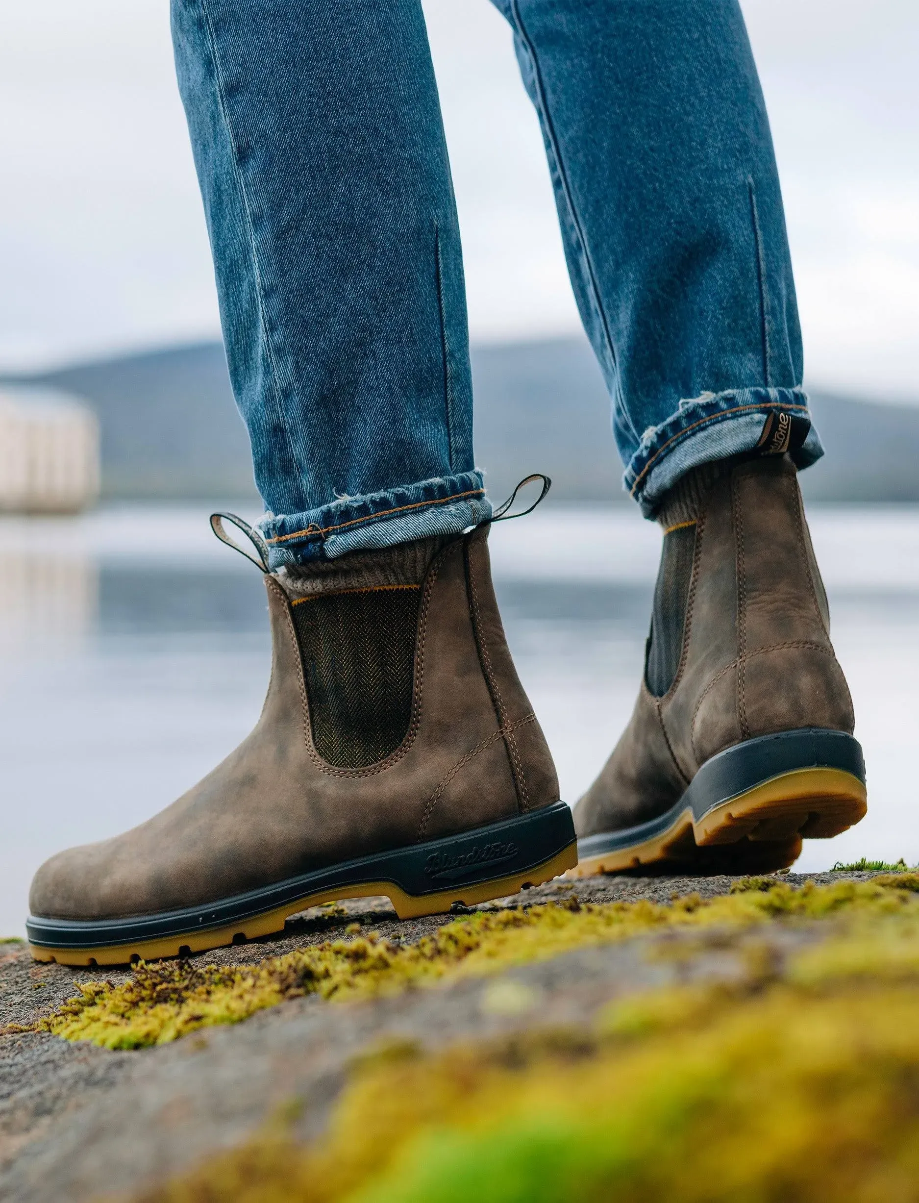 Blundstone 1944 Men's Classics Chelsea Boots with Yellow Soles, Rustic Brown / Mustard Black Premium Water Resistant Leather with a Cushioned Midsole and Elastic Side, 9 UK