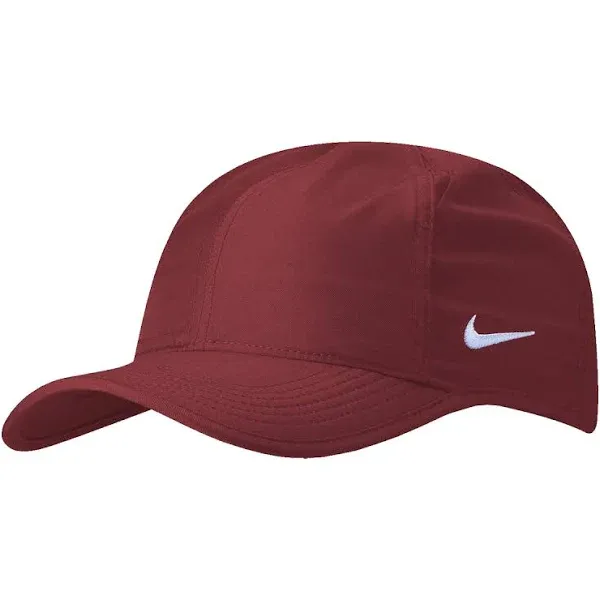 Nike Team Feather Light Cap - Maroon