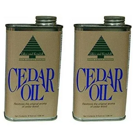 Giles & Kendall Cedar Oil 8 oz.