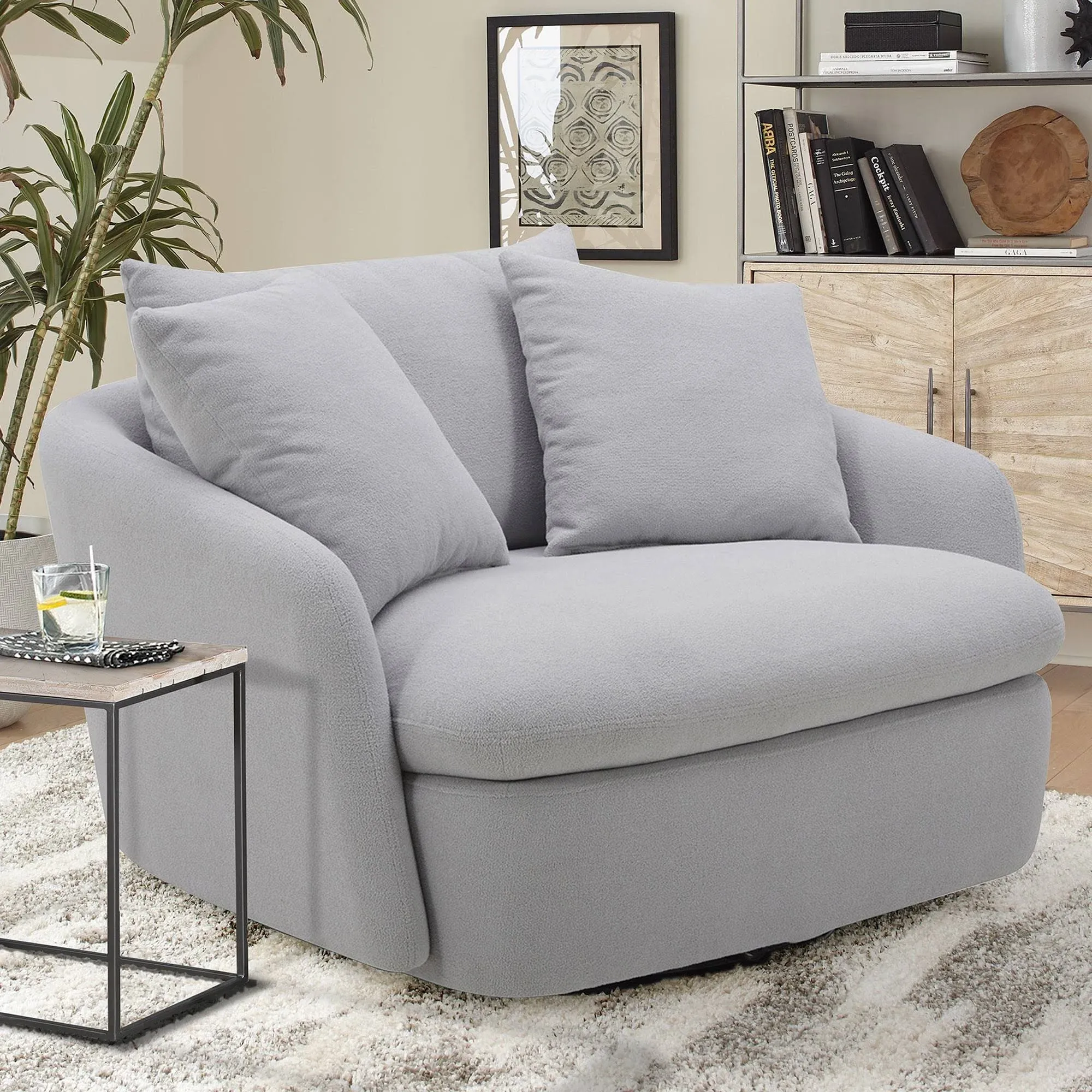 Parker House Boomer Large Swivel Chair with 2 Toss Pillows