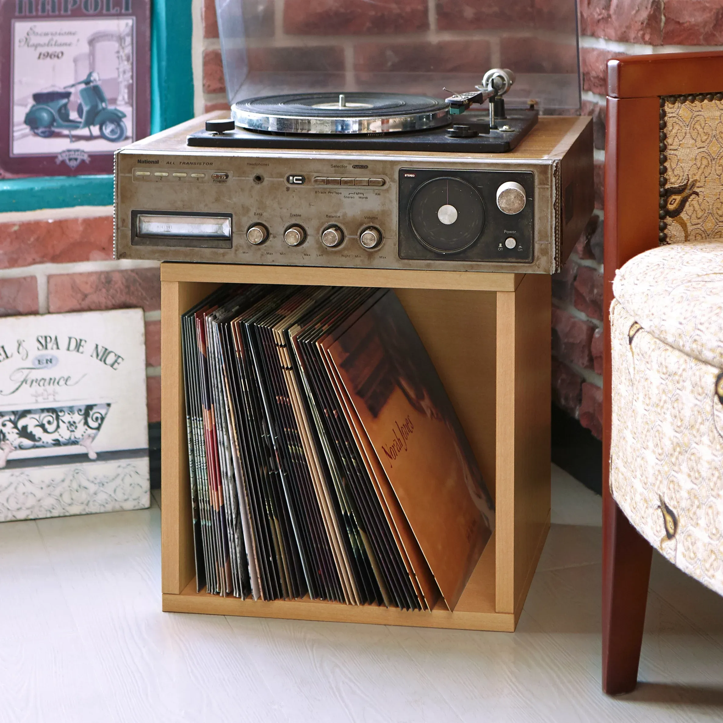 Way Basics Modular Vintage Vinyl Record Storage Blox Cube, Organizer Shelf (Fits 65-70 Album)