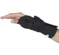 Comfort Cool Thumb CMC Restriction Splint Black / Medium / Left