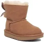 UGG Unisex-Child Mini Bailey Bow Ii Boot, Chestnut, 12