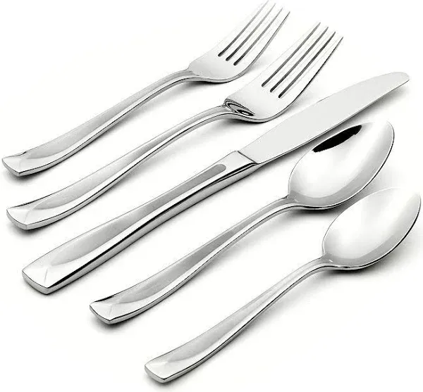 Oneida 20 Piece Set Service 4 Stainless Steel Flatware SATIN LINCOLN NIB RB150