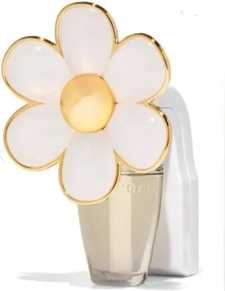 Bath & Body Works Daisy Wallflower Nightlight Sensor Plug-in