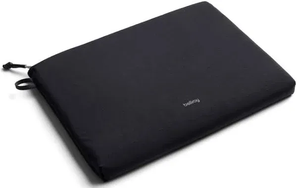 Bellroy Lite Laptop Sleeve | Lightweight Zip Protective Cover | Black