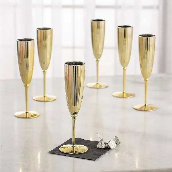 Fun Express Gold Metallic Plastic Champagne Flutes