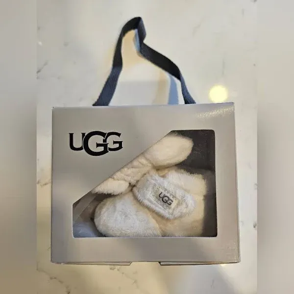 Ugg Baby Bixbee Booties. 6-12months. Vanilla.