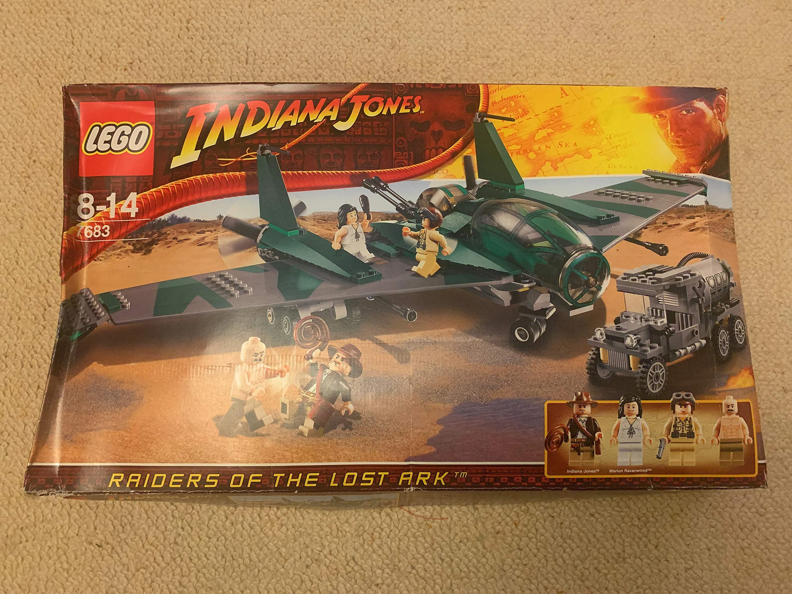 LEGO Fight on the Flying Wing Set 7683