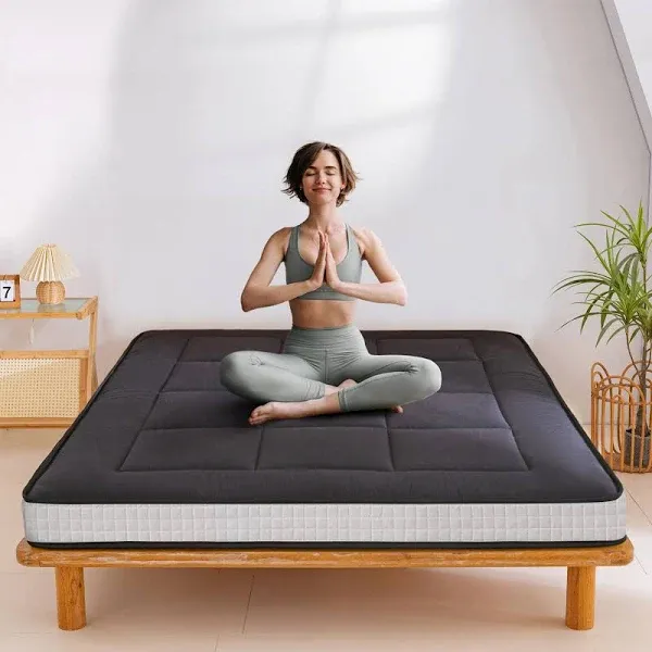 MAXYOYO Padded Japanese Floor Mattress