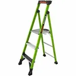 Little Giant Mightylite 5' Type 1AA Green Fiberglass Step Ladder 15405-001 - 375 lb. Capacity