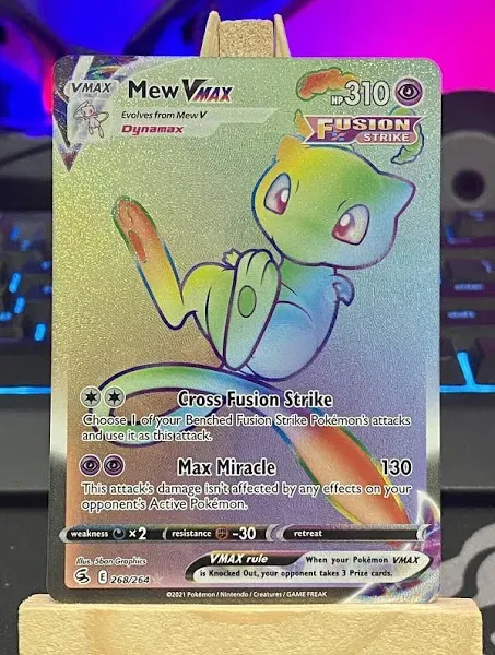 Mew VMAX: Fusion Strike Secret Rare