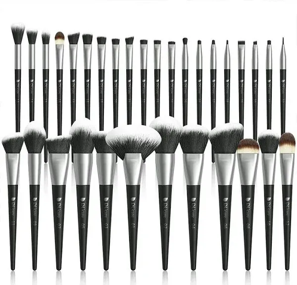 Ducare Professional Makeup Brush Set 32Pcs Makeup Brushes Premium Synthetic Kabuki Foundation Blending Brush Face Powder Blush Concealers Eye Shadows