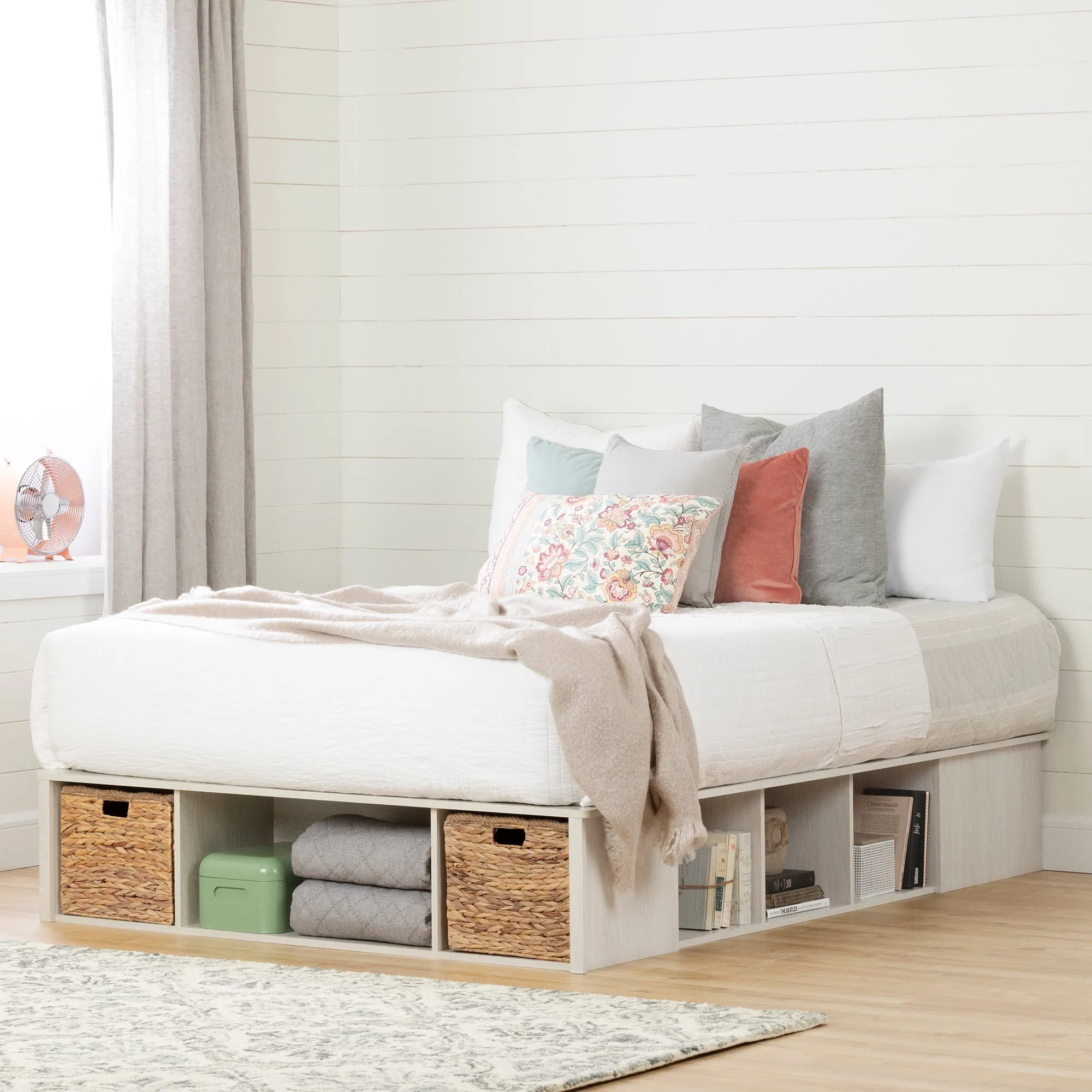 Queen Avilla Storage Bed with Baskets Winter Oak/Rattan - South Shore