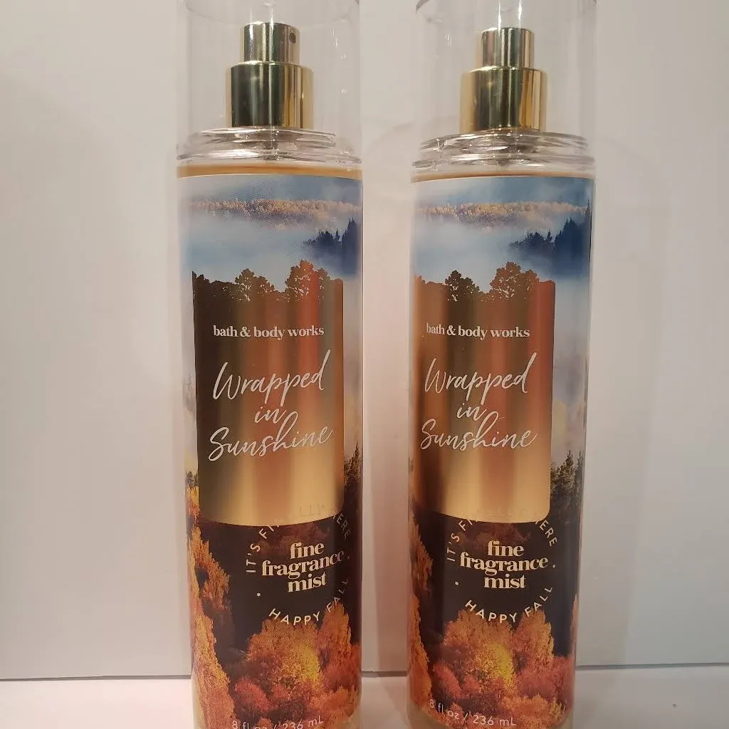 Bath and Body Works - Paquete de 2 botellas de fragancia fina de lilas recién cortadas de 8 onzas (lilas de corte fresco)