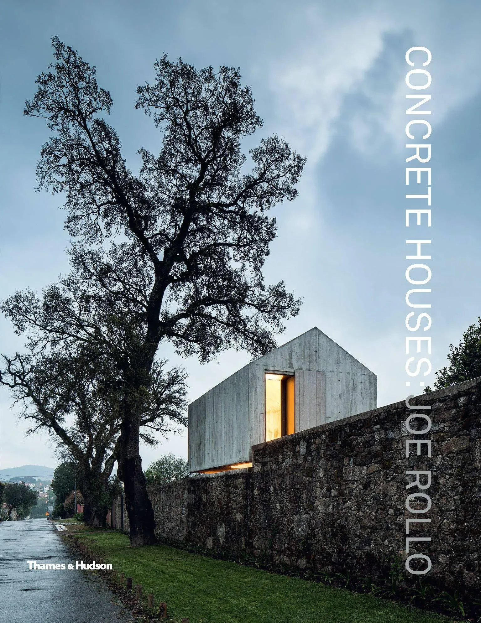 Concrete Houses: The Poetics of Form [Book]