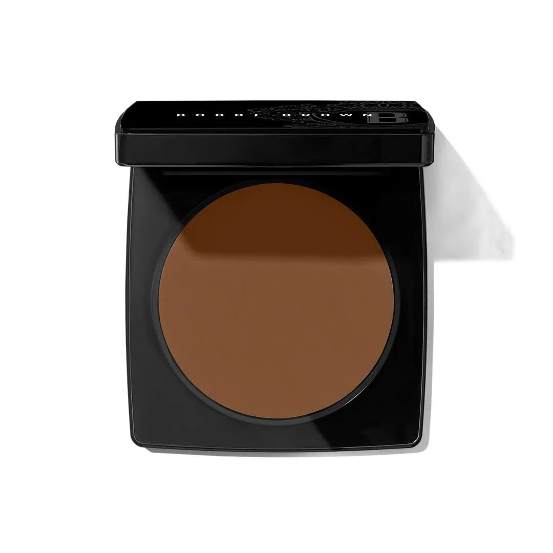 Polvo prensado Bobbi Brown Sheer Finish - N.° 06 Warm Natural de Bobbi Brown para mujeres - 11 g/0,38 oz