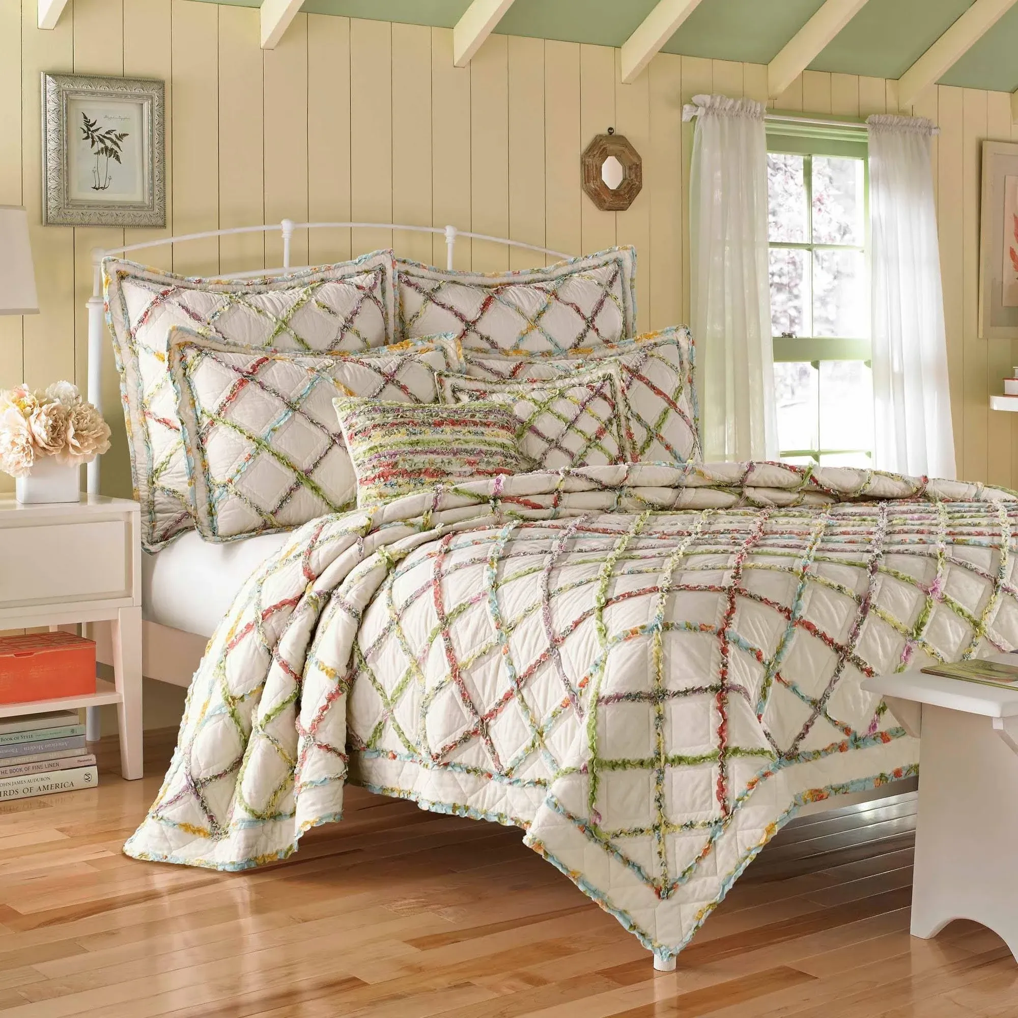 Laura Ashley Ruffle Garden Quilt Cotton