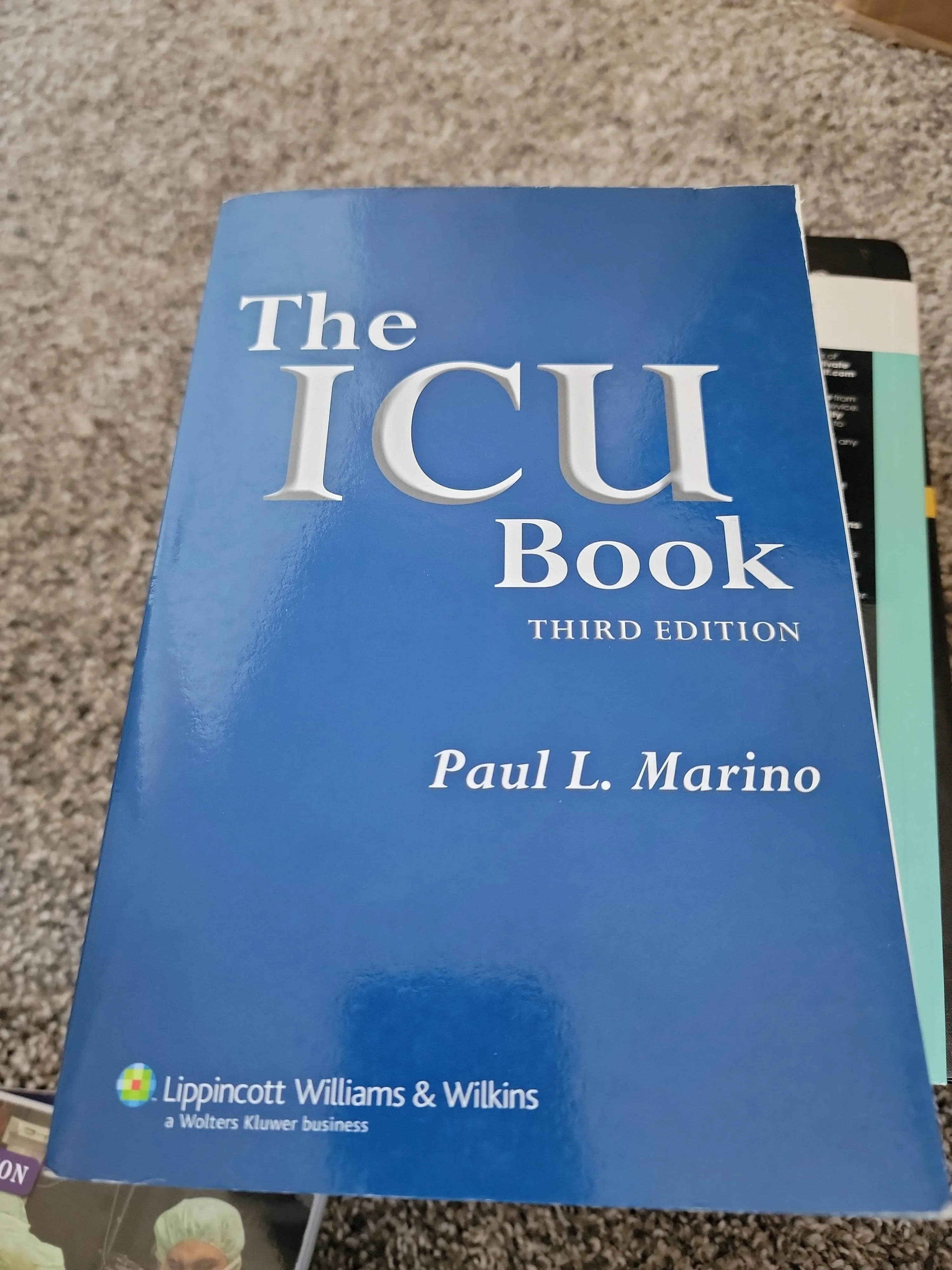 The ICU Book, Marino, Paul L.