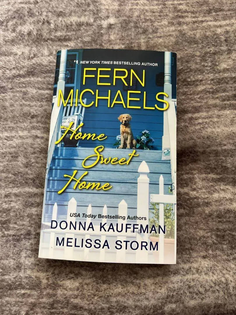 Home Sweet Home (Wheeler Large Print Book)